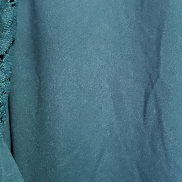 Lace peplum top plus size - Picture 6 of 10